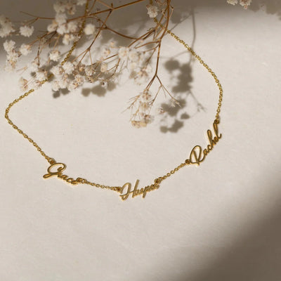 Collar Personalizado con Nombres