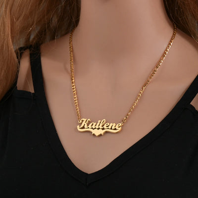 Collar Personalizado de Amor con Nombre y Corazón